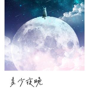 美女把衣服脱干净,让男人吃她的奶头
