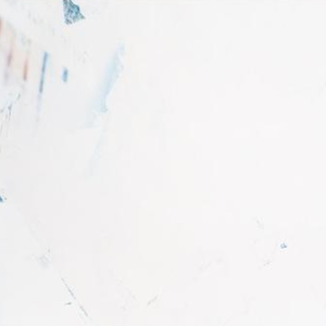 美女把衣服脱干净,让男人吃她的奶头
